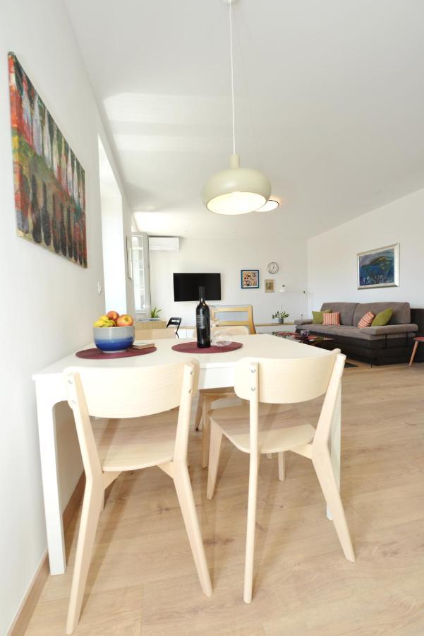 Apartman Junona - Poluotok Na Dlanu Zadar Bagian luar foto